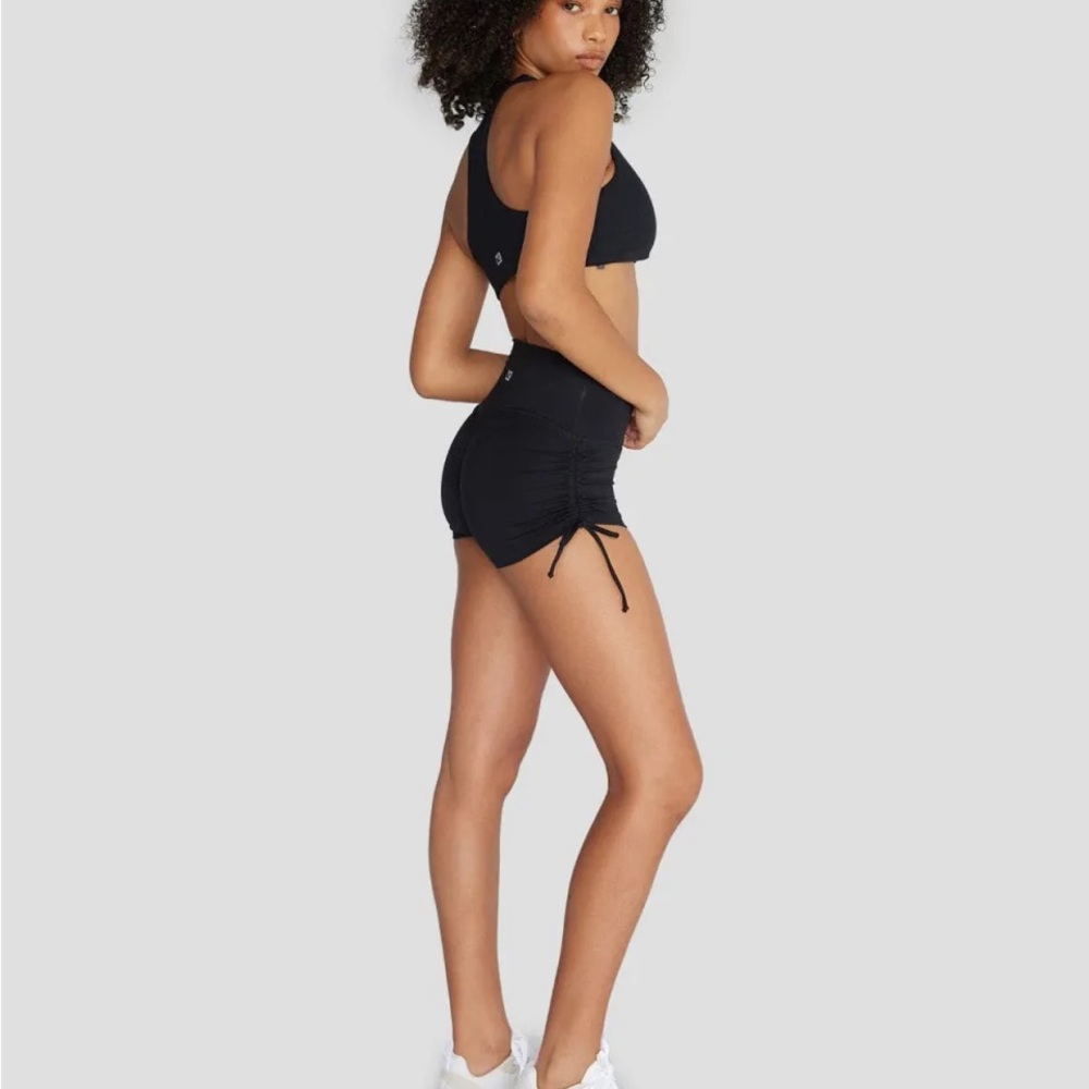 CSB Black Serenity Scrunch Shorts 2”